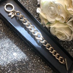 Victoria's Secret Link Bracelet Angel Wings Charm Gold-Tone Rhinestone in Box